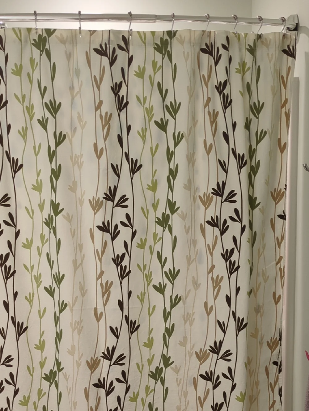 Loft Style Cream Cotton Shower Curtain with Vine Print